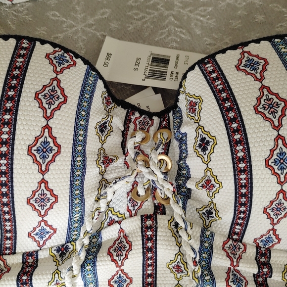 Jessica Simpson New Bikini - Picture 8 of 11